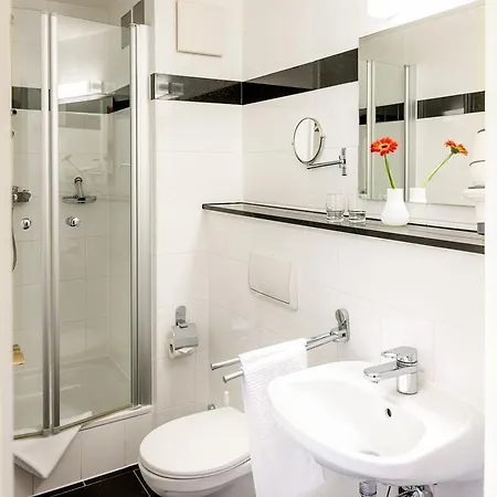Strandhotel Eldena Hotel 3*